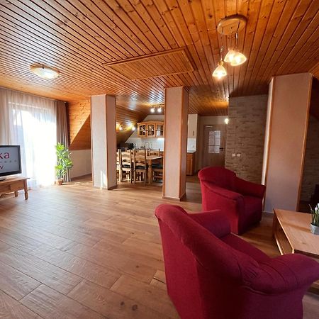Jurika Liptov Aparthotel Liptovsky Mikulas Luaran gambar
